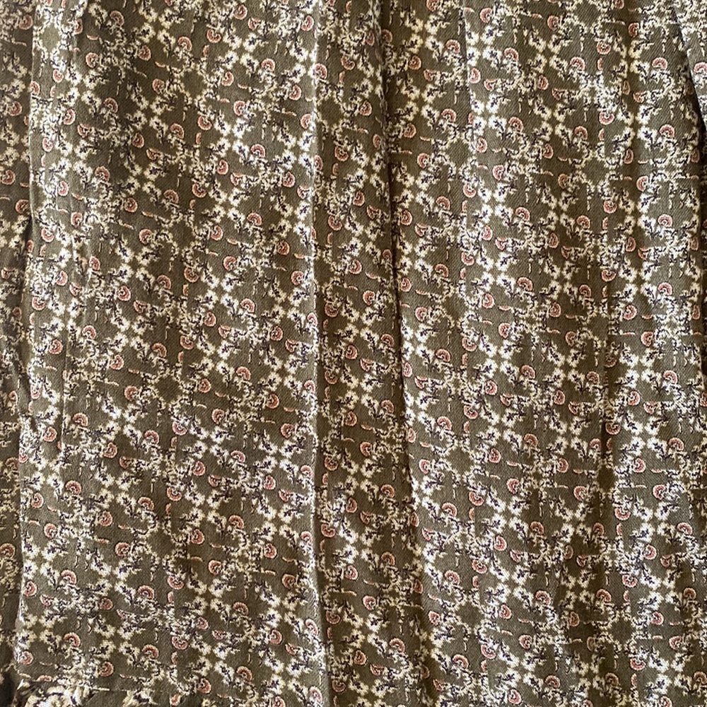Massimo Dutti Olive Green Patterned Midi Skirt - Picture 2 of 7